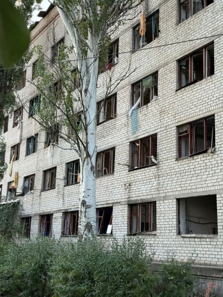 Russian Iskander missiles strike Sloviansk: Hotel and dozens of houses destroyed