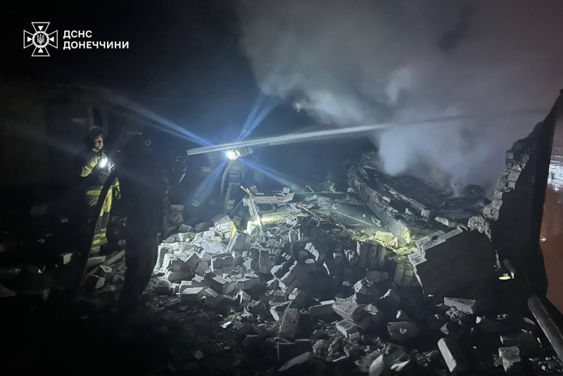 Russia strikes high-rise buildings in Ukraine's Druzhkivka: People injured, including a child