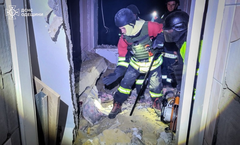 Russia strikes Ukraine's Odesa region: Hotel and admin buildings damaged, one killed