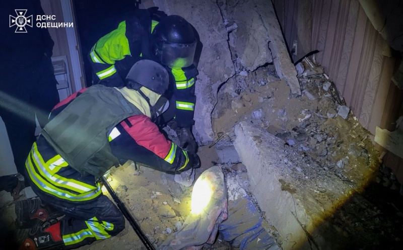 Russia strikes Ukraine's Odesa region: Hotel and admin buildings damaged, one killed