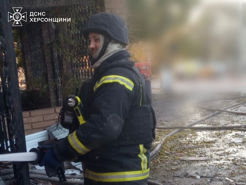 Russia attacks Ukraine's Kherson with Shahed drones: Residential areas hit, civilians injured