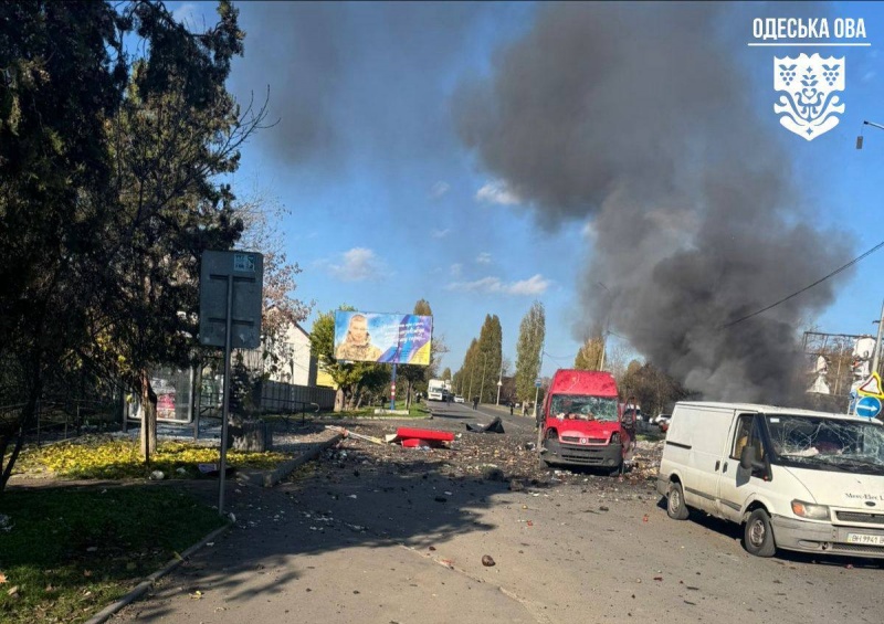 Russia strikes market in Ukraine's Chornomorsk with drones: Killed and wounded reported