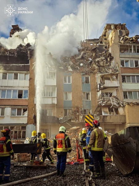 Russia kills at least 25 people in Ukraine's Ternopil, including 3 children