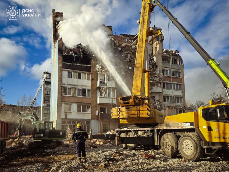 Russia kills at least 25 people in Ukraine's Ternopil, including 3 children