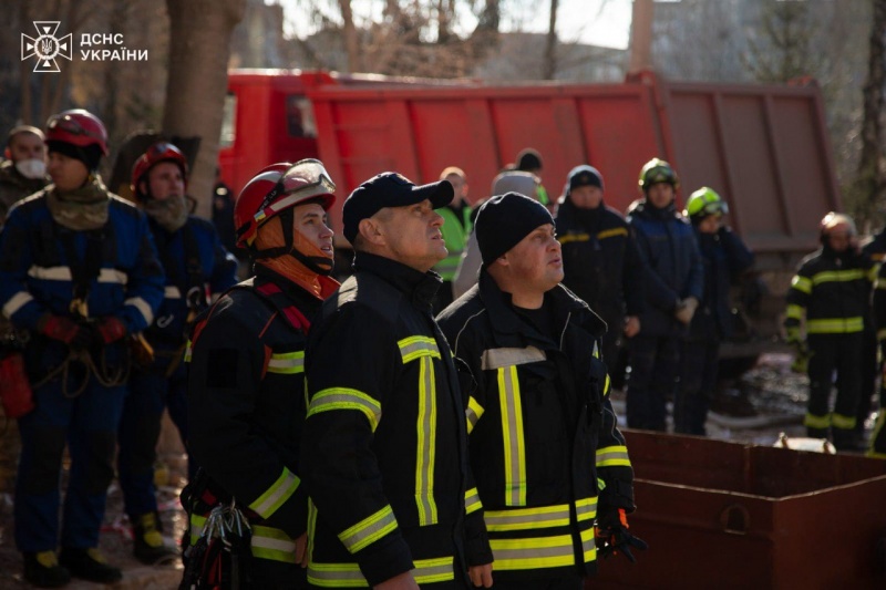 Russia kills at least 25 people in Ukraine's Ternopil, including 3 children