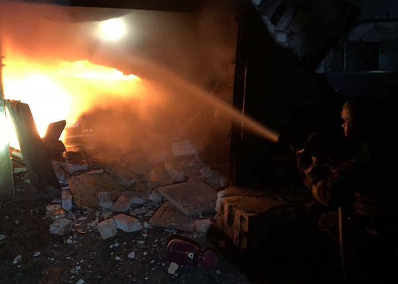 Russia strikes Ukraine's Dnipropetrovsk region: 2 killed, wounded in severe condition