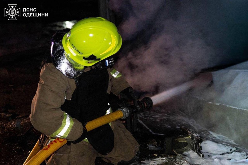 Russia strikes power substation in Ukraine's Odesa region: 90,000 families left without electricity