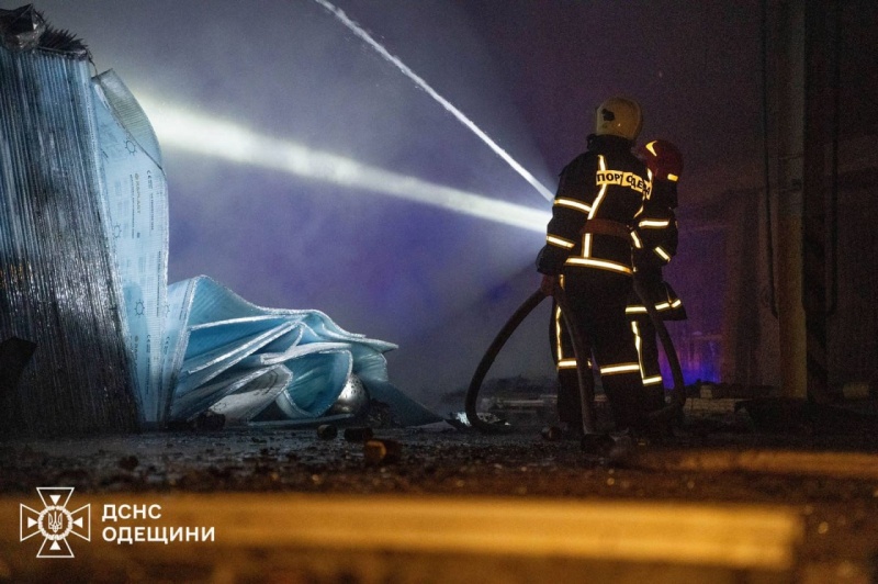 Russia launches massive attack on Odesa region, hits energy sites and leaves civilians wounded