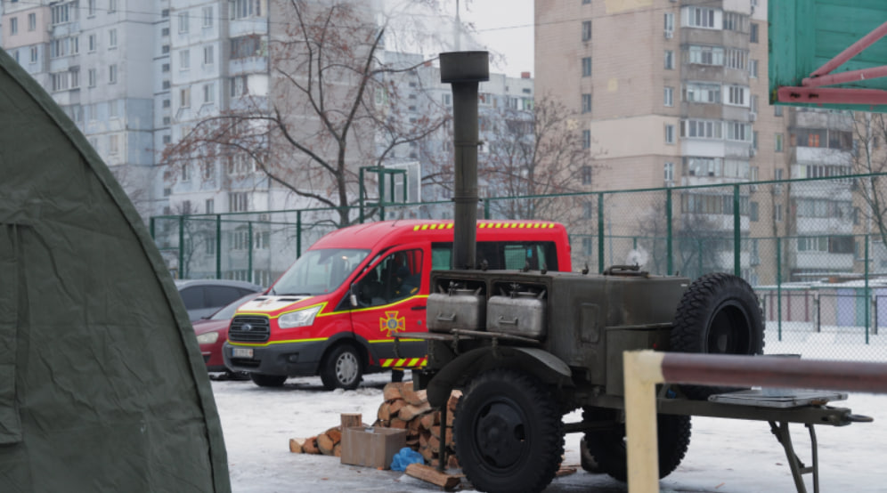 'We're not going anywhere': How Kyiv residents survive freezing winter without heating