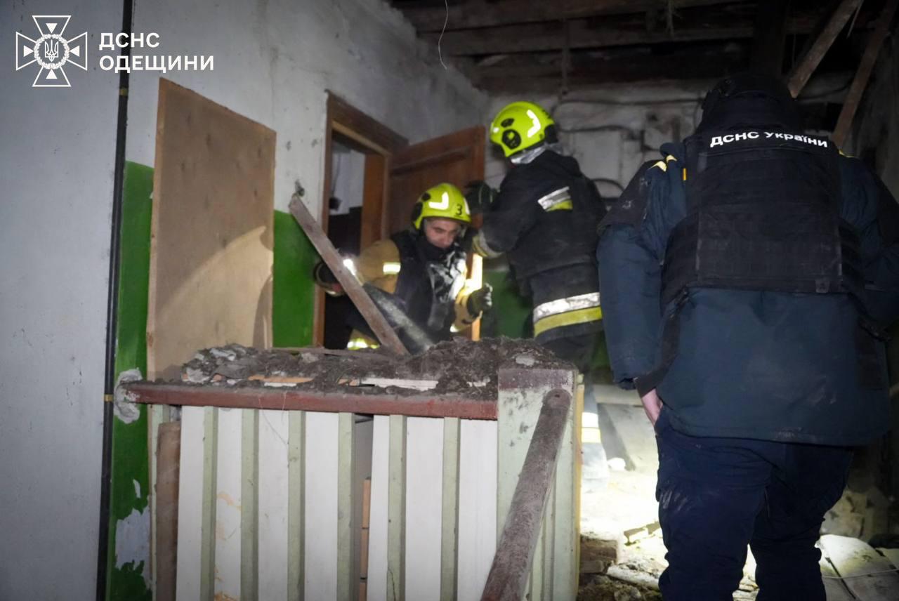 Russia heavily strikes Ukraine's Odesa: Consequences revealed