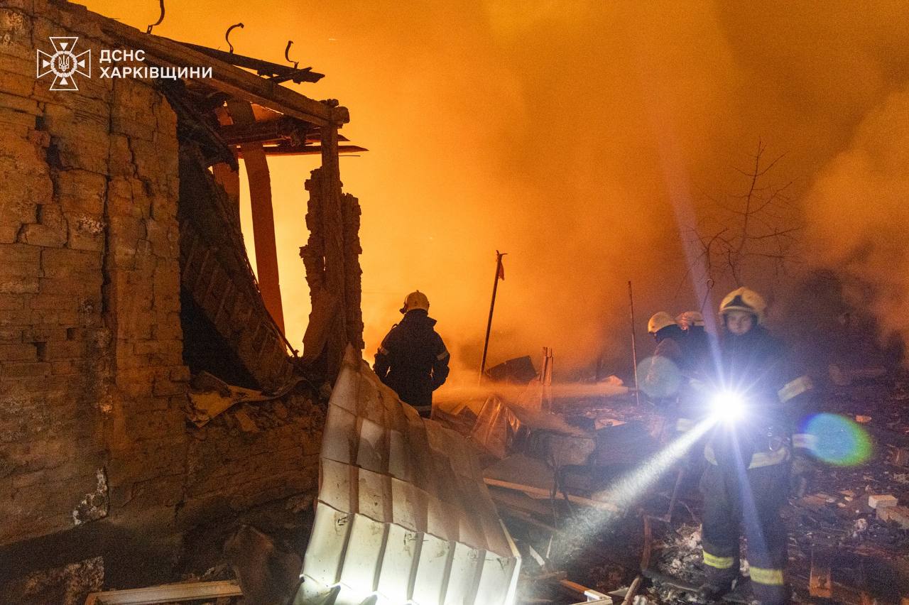 Russia heavily strikes Kyiv, Kharkiv, Zaporizhzhia: Extensive damage, fires and dozens injured