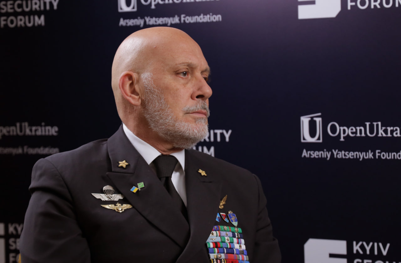 'Russia would be eager to regain what it had before the crash of the USSR.' Interview with NATO admiral Dragone