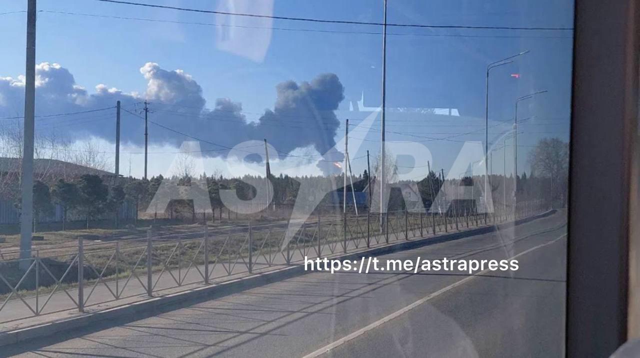 New explosion in Russia's Perm triggers toxic leak, white mushroom cloud rises overhead