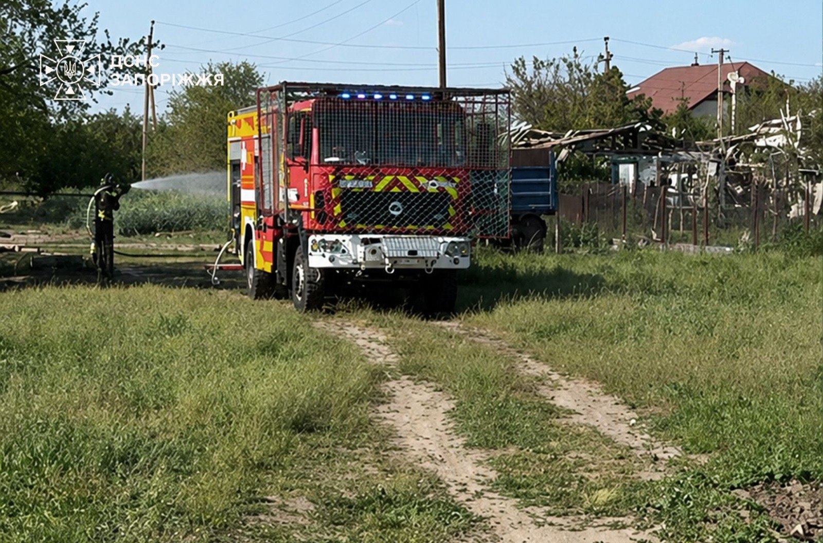 Russia strikes Ukraine's firefighters battling blaze in Zaporizhzhia: Casualties reported