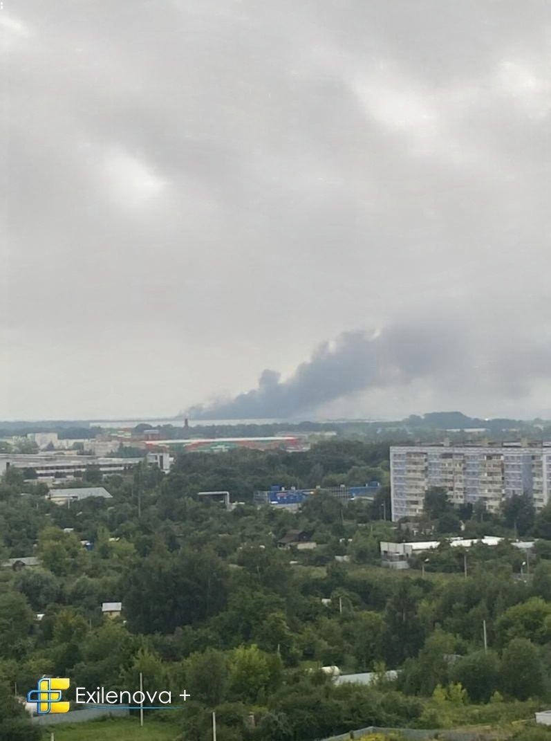 Drone swarm hits Russia's Ryazan, Wildberries warehouse and oil refinery erupt in flames