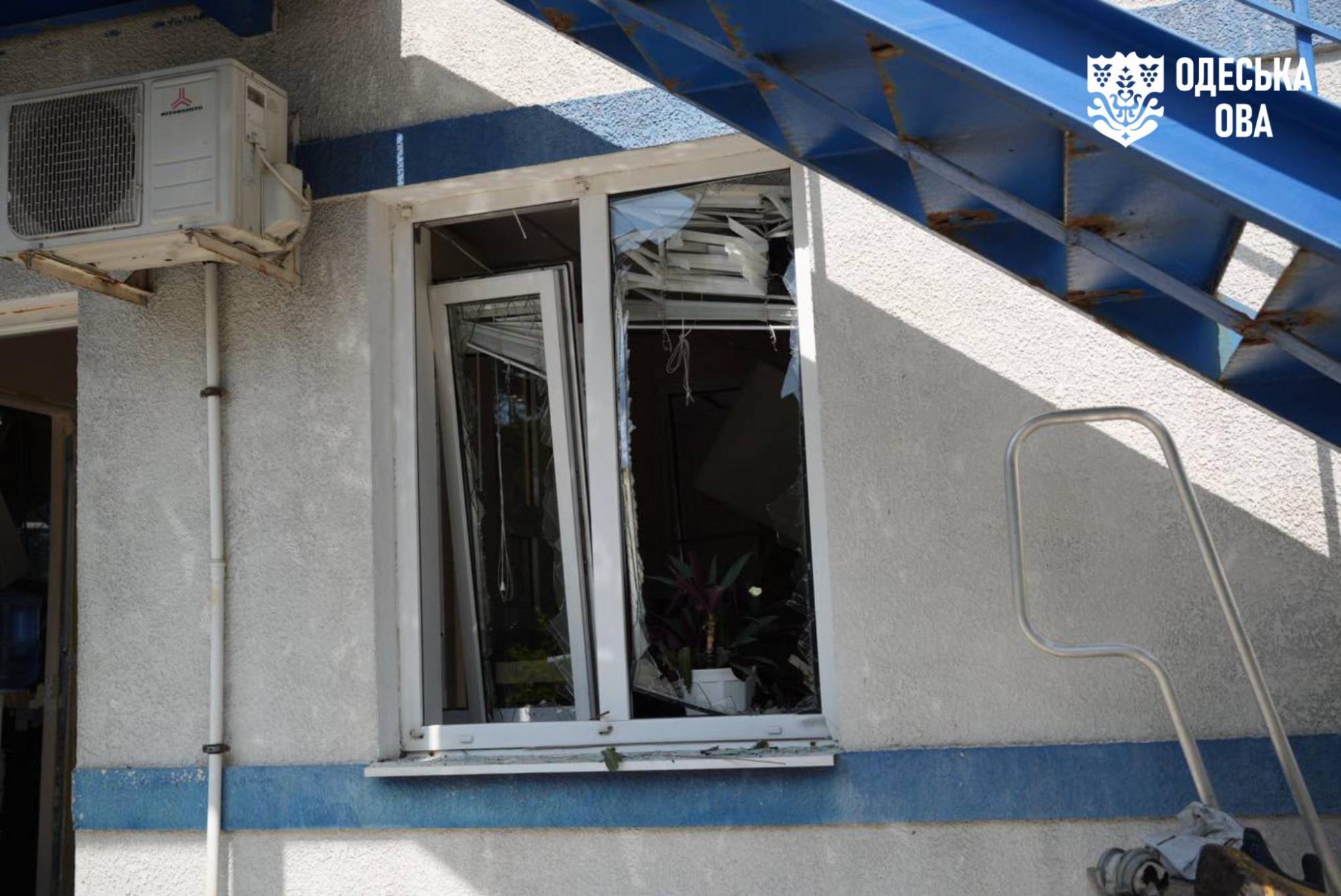 Russian strike on factory in Ukraine's Odesa region kills one, injures several