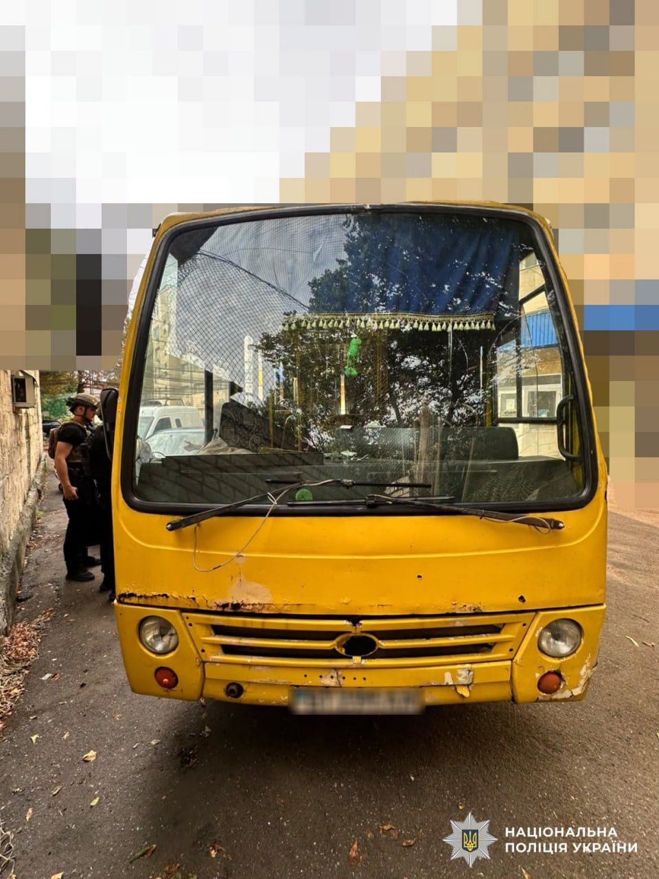 Russia strikes passenger bus in Ukraine's Kherson, killing civilians