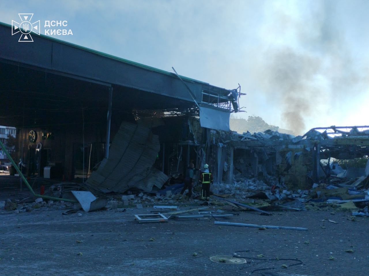 Russia heavily strikes Kyiv, killing one and hitting gas stations, businesses, and store