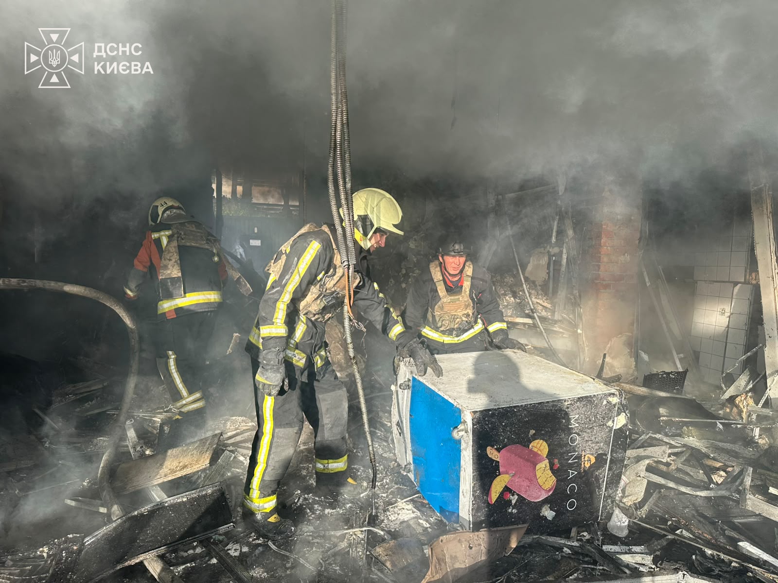 Russia heavily strikes Kyiv, killing one and hitting gas stations, businesses, and store