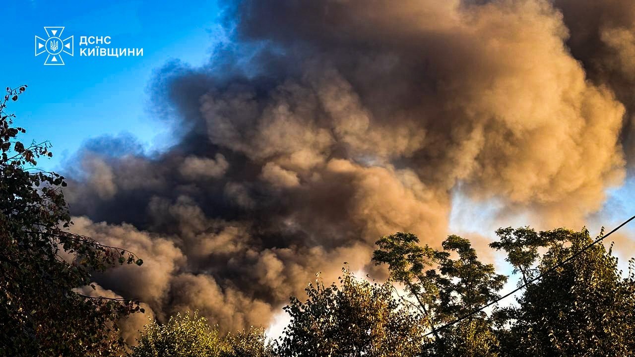 Russia heavily strikes Kyiv, killing one and hitting gas stations, businesses, and store