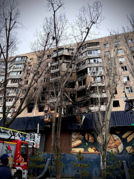 Russia heavily strikes Ukraine's Odesa: Downtown building destroyed, search for survivors underway
