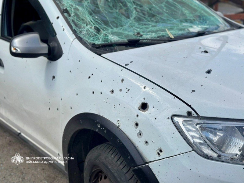 Russia strikes Ukraine's Dnipro: Major fire broke out, casualties reported