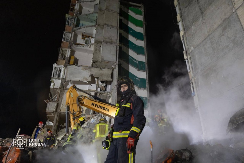 Kyiv rescue operation ends after Russian strike: Final death toll revealed