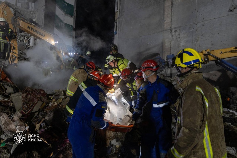 Kyiv rescue operation ends after Russian strike: Final death toll revealed