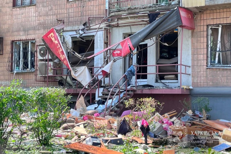 Russia strikes residential building in Ukraine's Kharkiv, killing and wounding many