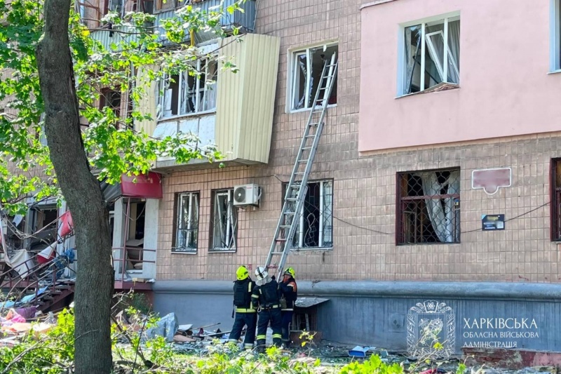 Russia strikes residential building in Ukraine's Kharkiv, killing and wounding many