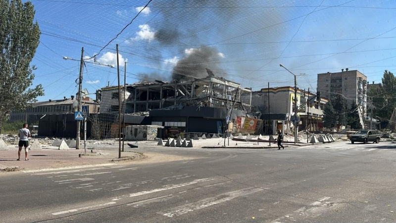 Russia strikes Ukraine's Sloviansk and Kramatorsk, leaving 10 injured