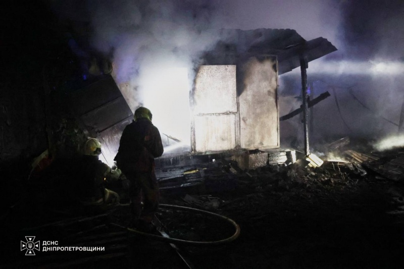 Russia strikes shopping mall in Ukraine's Dnipropetrovsk region
