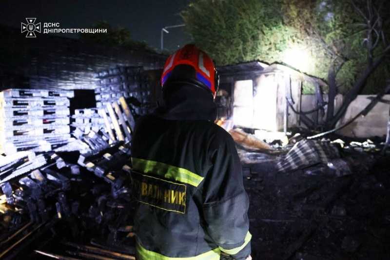 Russia strikes shopping mall in Ukraine's Dnipropetrovsk region