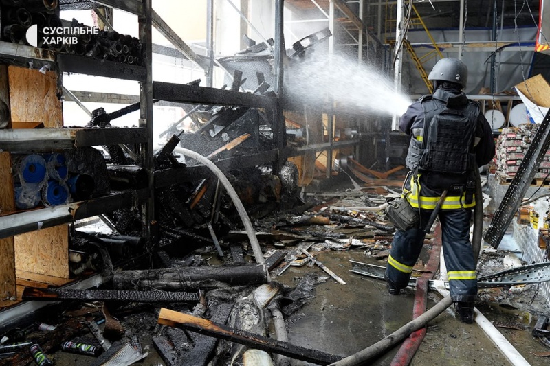 Russia strikes Kyiv and Kharkiv: Casualties reported, Epicentr hit in daytime attack