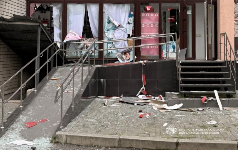 Russia strikes Kyiv and Kharkiv: Casualties reported, Epicentr hit in daytime attack