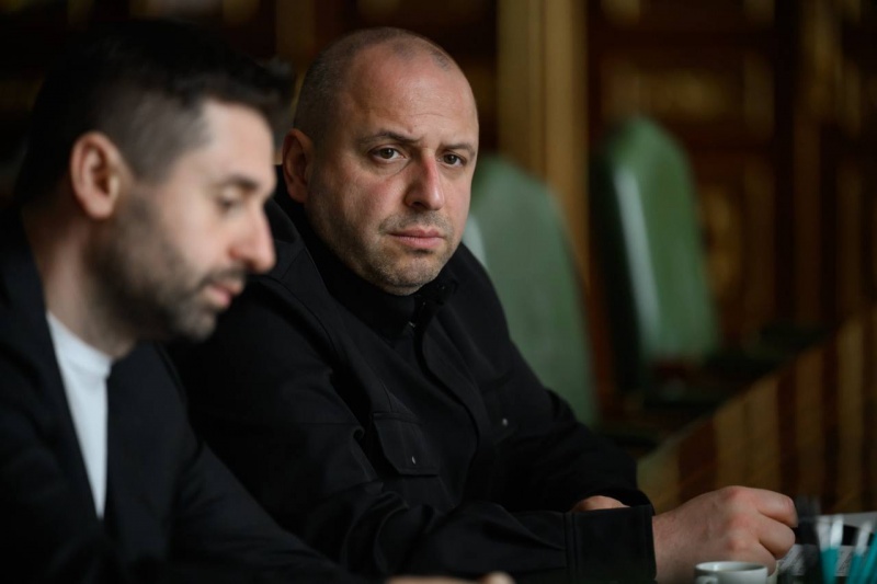 Zelenskyy gathers officials ahead of Trump envoys' visit to Ukraine