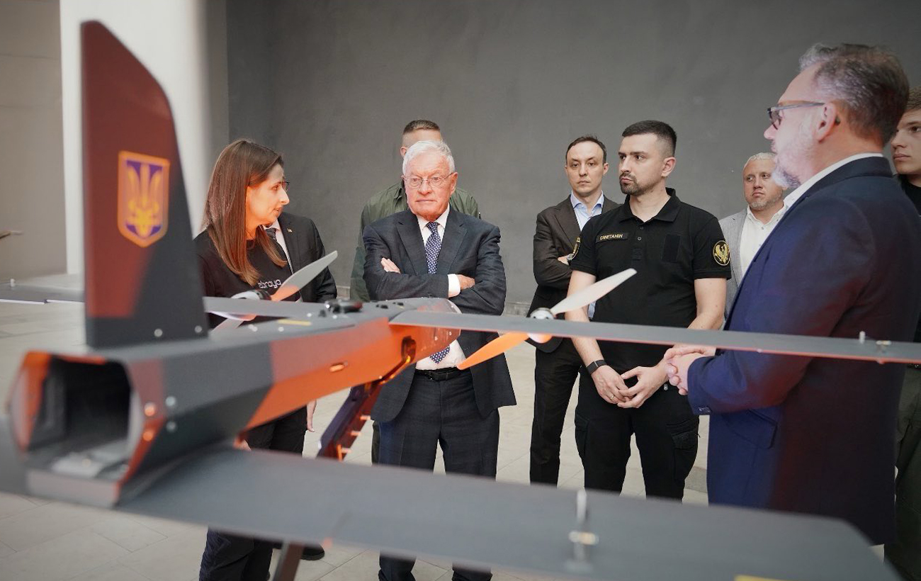 Behind closed doors: How US and Ukraine are shaping billion-dollar drone deal