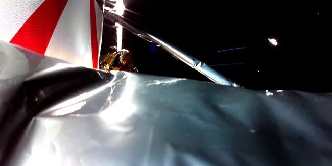 Lunar lander carrying human remains approaches Earth: Chilling details