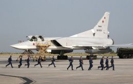 How many missiles were at Engels airbase during Ukraine's attack? Expert opinion