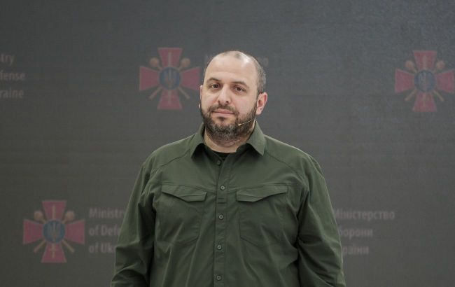 Ukraine's security chief heads to Middle East