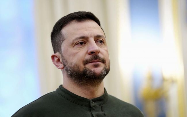 Zelenskyy: Russia must stop strikes to begin peace talks