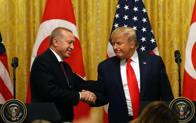 Trump announces plans to lift US sanctions on T&uuml;rkiye