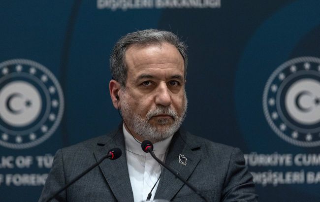 Iran says contacts with US ongoing but no talks underway