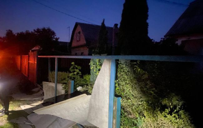 Drone attack: houses damaged and people injured in Kyiv region