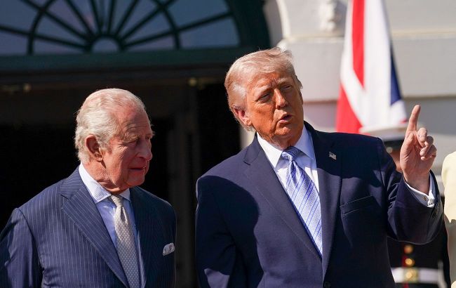 Putin 'will wipe out the population': Lip reader reveals Trump's talk with UK king