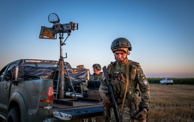 Ukraine's air defenses shoot down nearly 100 drones as Russian attack continues