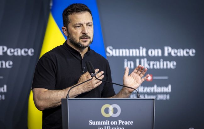 Ukrainian Commander-in-Chief reports to Zelenskyy on frontline situation