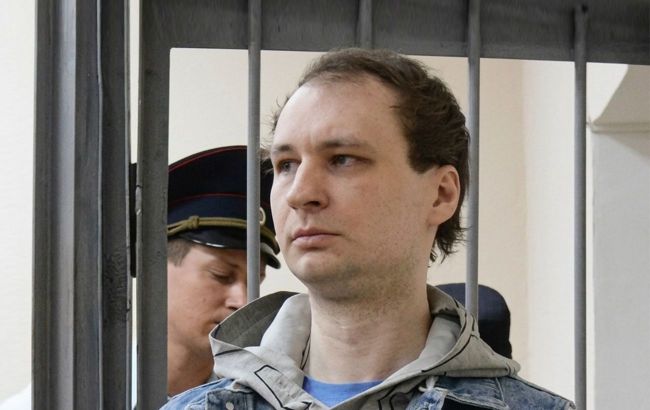 Russia frees former US Marine from prison
