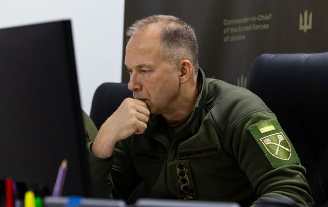 Ukrainian armed forces chief briefs US commander on frontline situation