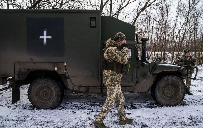 Russian drones hit volunteers during evacuation in Kherson region, killing one